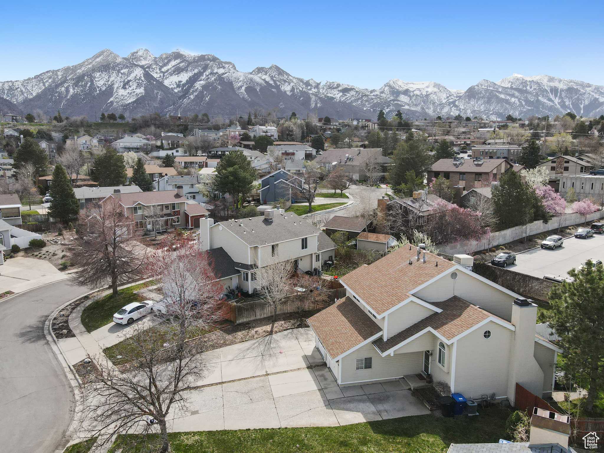 HILLSIDE VILLAGE - Residential Income