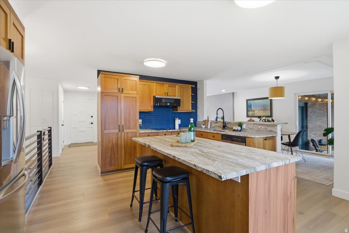 JAMESTOWN - Residential