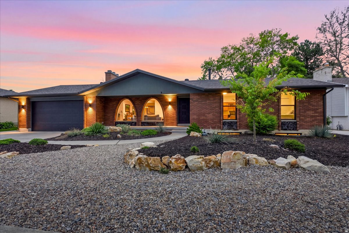 JAMESTOWN - Residential