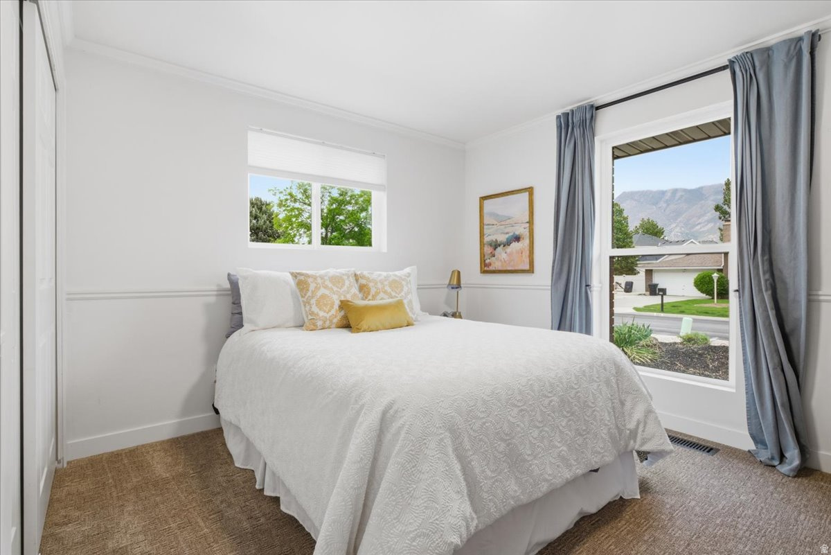 JAMESTOWN - Residential