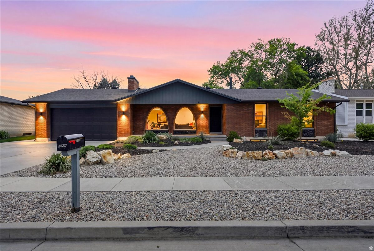 JAMESTOWN - Residential