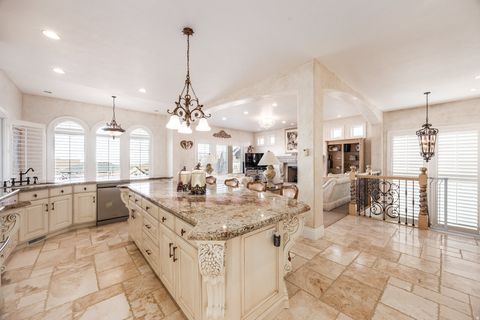 Tiny photo for 802 EAGLEPOINTE DR, North Salt Lake, UT 84054 (MLS # 2128908)