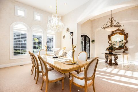 Tiny photo for 802 EAGLEPOINTE DR, North Salt Lake, UT 84054 (MLS # 2128908)