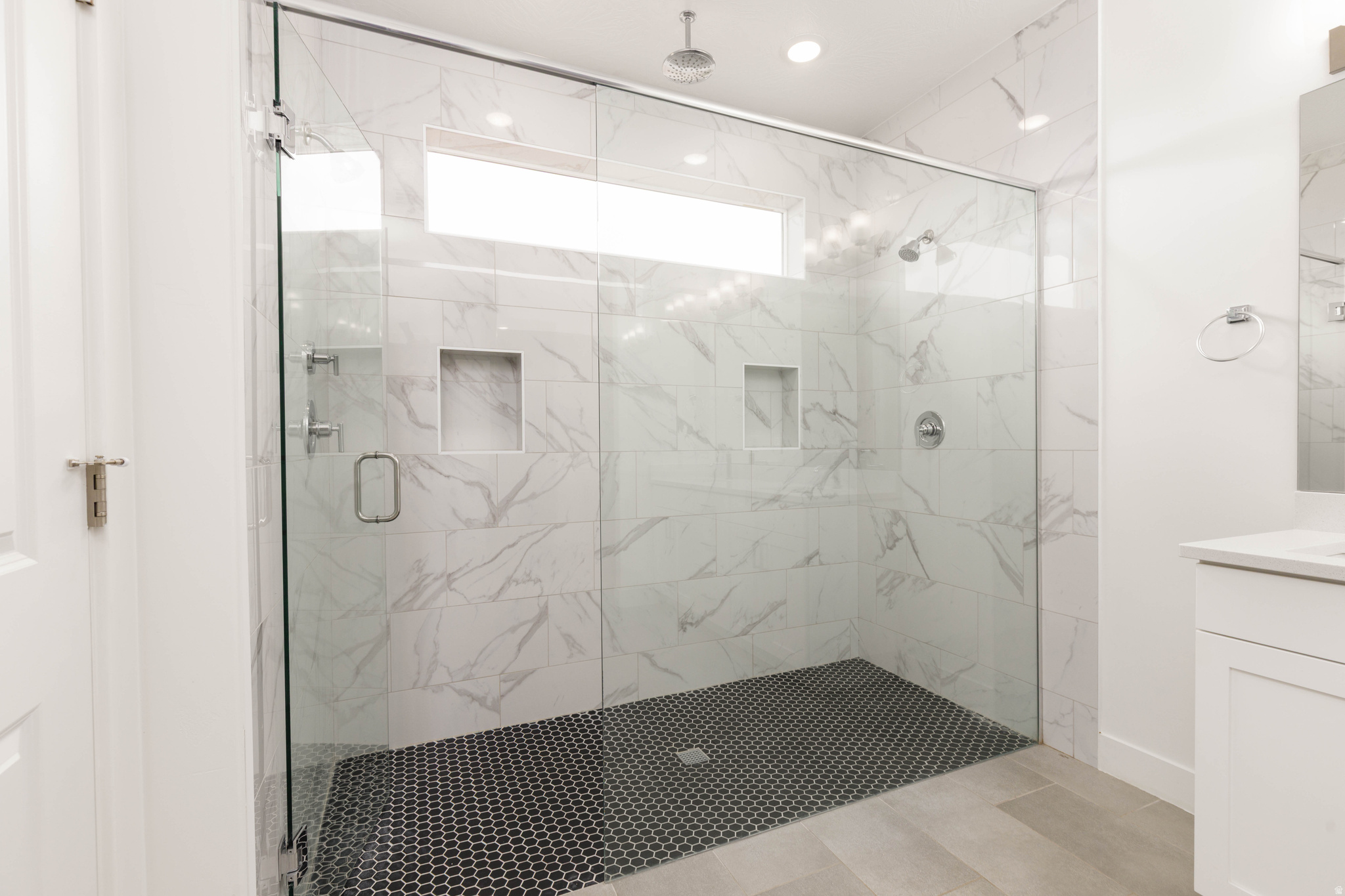 SALARNO HILLS AT DIVARIO - Residential