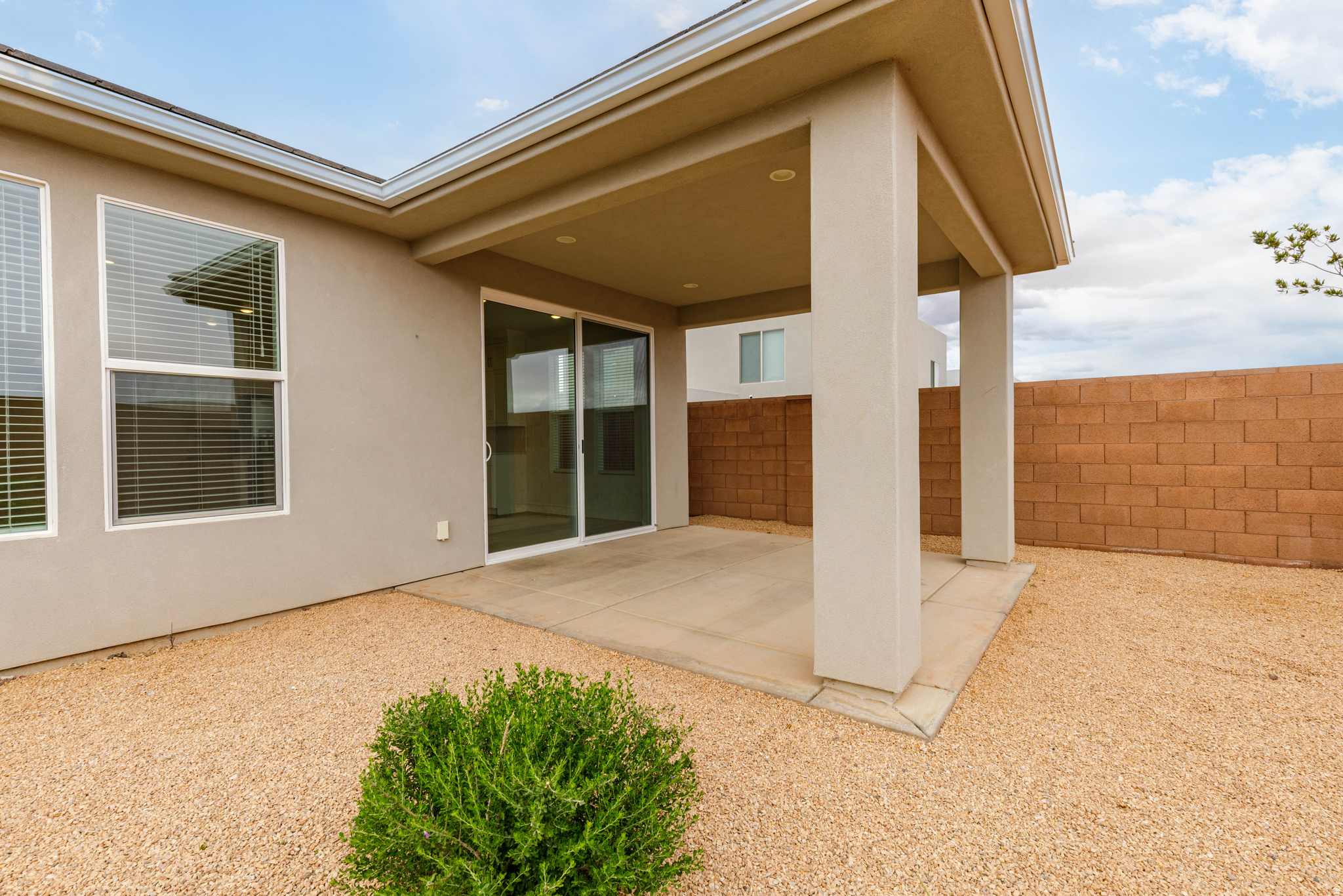 SALARNO HILLS AT DIVARIO - Residential