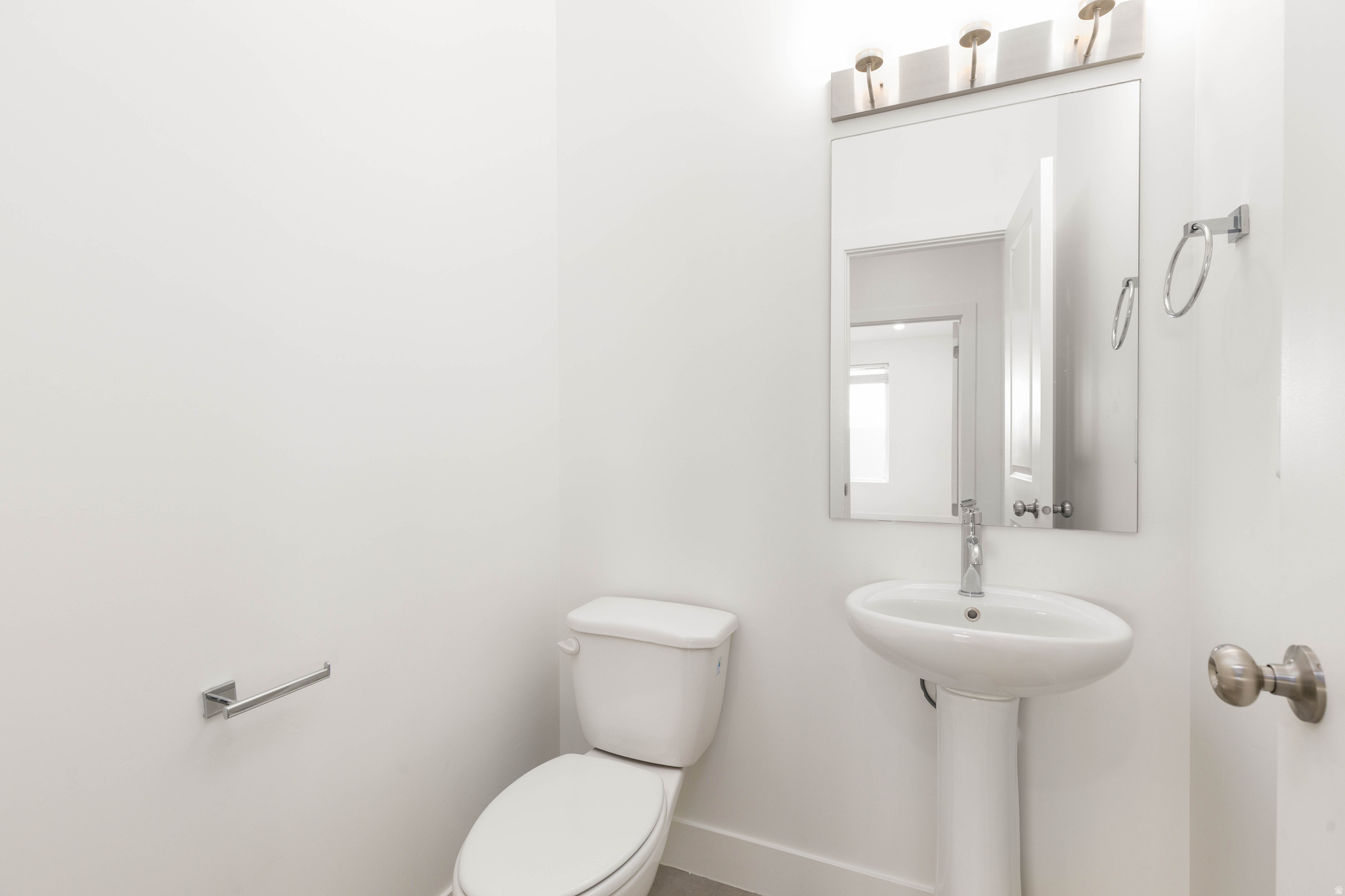 SALARNO HILLS AT DIVARIO - Residential