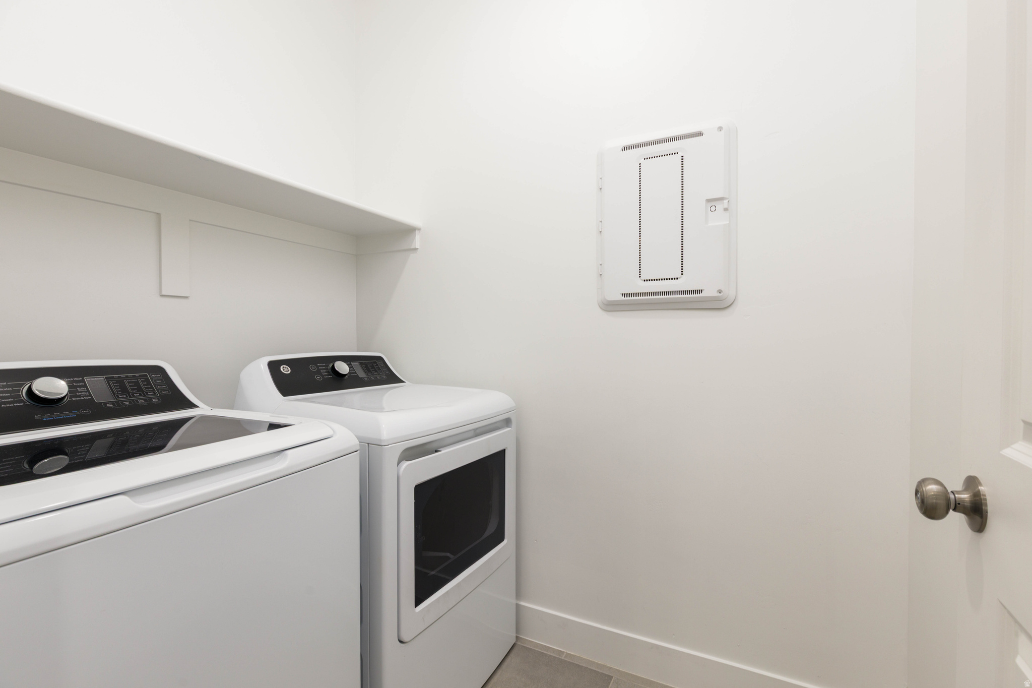 SALARNO HILLS AT DIVARIO - Residential