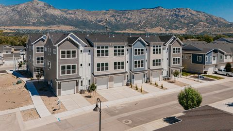 Photo of 247 E 1825 N #11, North Ogden, UT 84414 (MLS # 2129781)