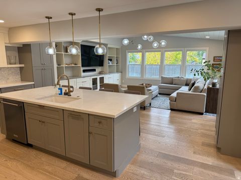 Tiny photo for 1761 E SOUTHMOOR DR S, Holladay, UT 84117 (MLS # 2120583)