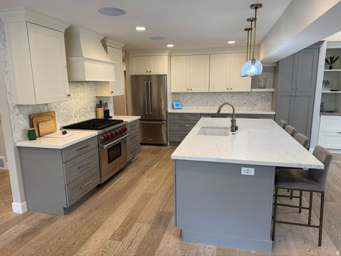 Tiny photo for 1761 E SOUTHMOOR DR S, Holladay, UT 84117 (MLS # 2120583)