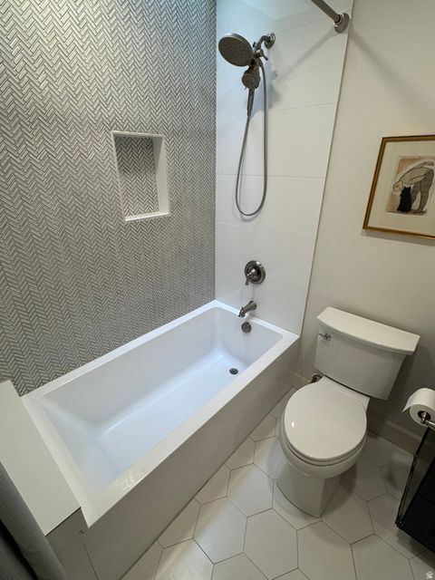 Tiny photo for 1761 E SOUTHMOOR DR S, Holladay, UT 84117 (MLS # 2120583)