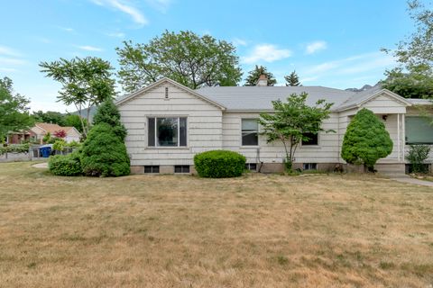 Tiny photo for 3757 S 2300 E, Millcreek, UT 84109 (MLS # 2127255)