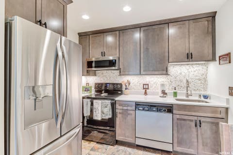 Condo For Sale - 2025 Canyons Resort Dr #V-4<br/> Park City, UT 84098