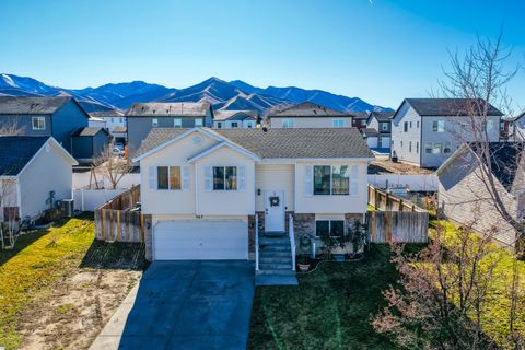 Photo of 367 W 670 N, Tooele, UT 84074 (MLS # 2129589)