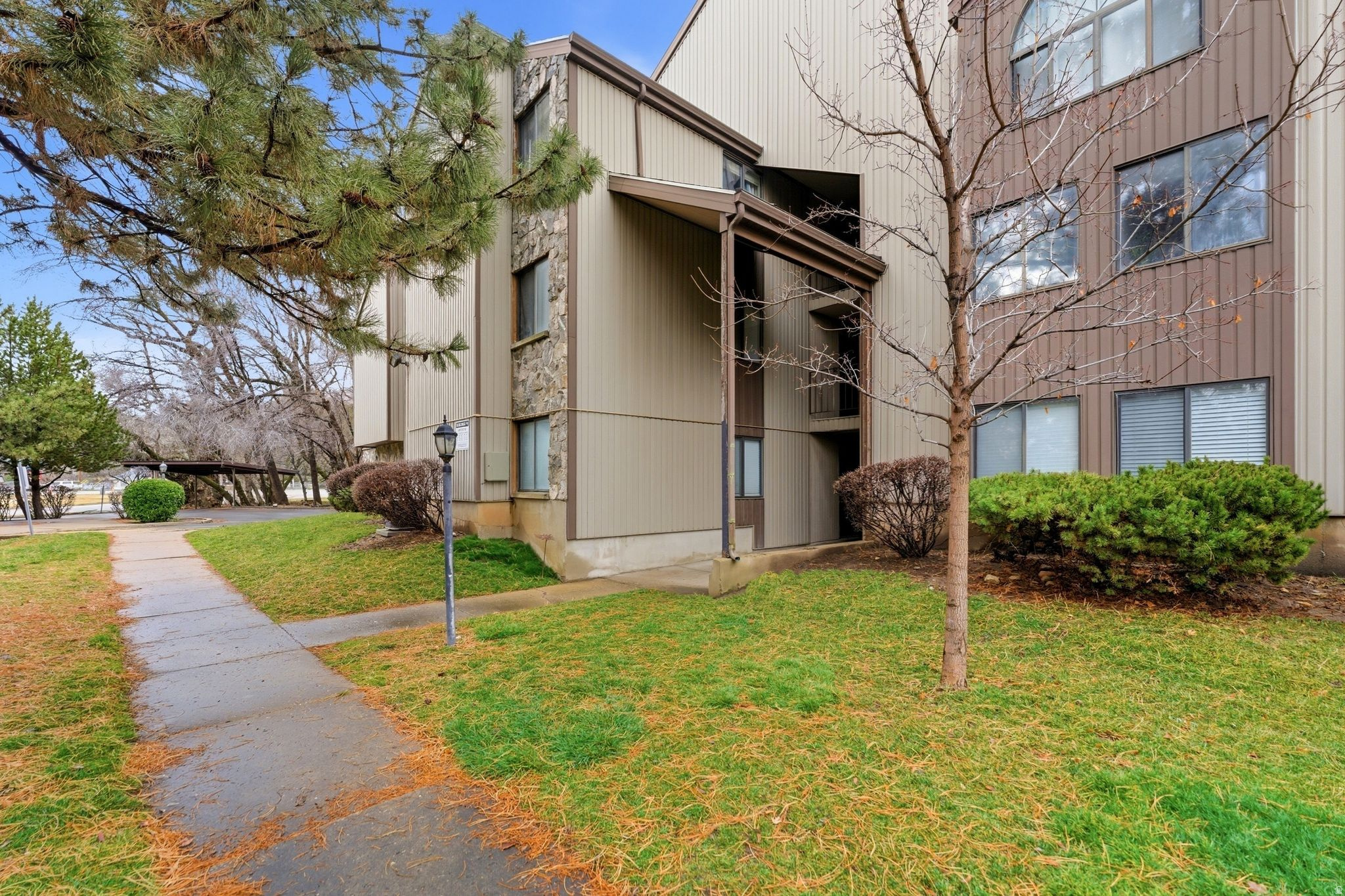 MILLSTONE MANOR PHAS - Residential