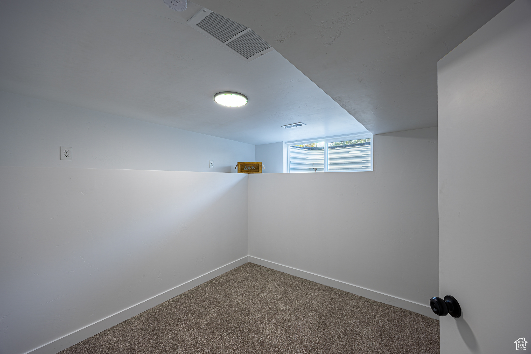KEARNS TOWNSITE - Residential