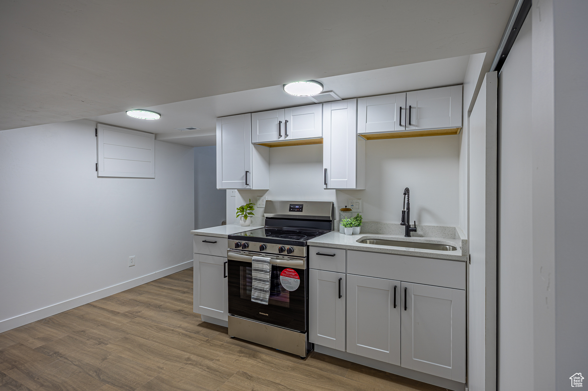 KEARNS TOWNSITE - Residential