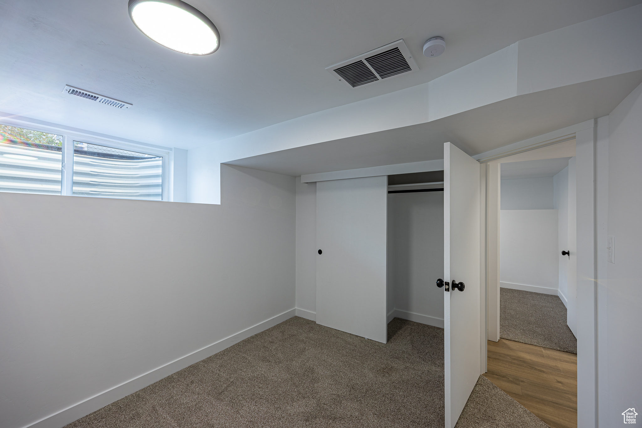 KEARNS TOWNSITE - Residential