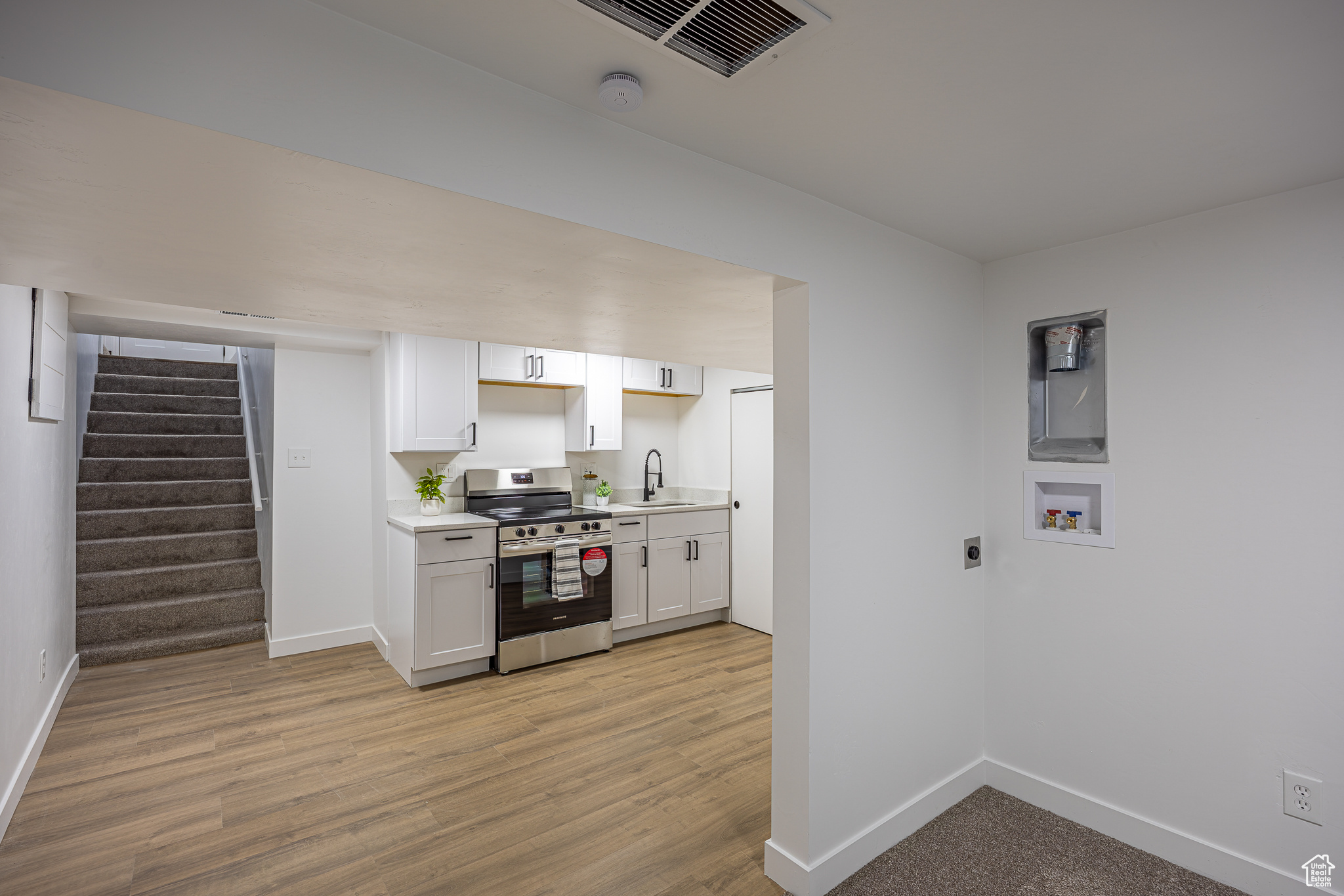 KEARNS TOWNSITE - Residential