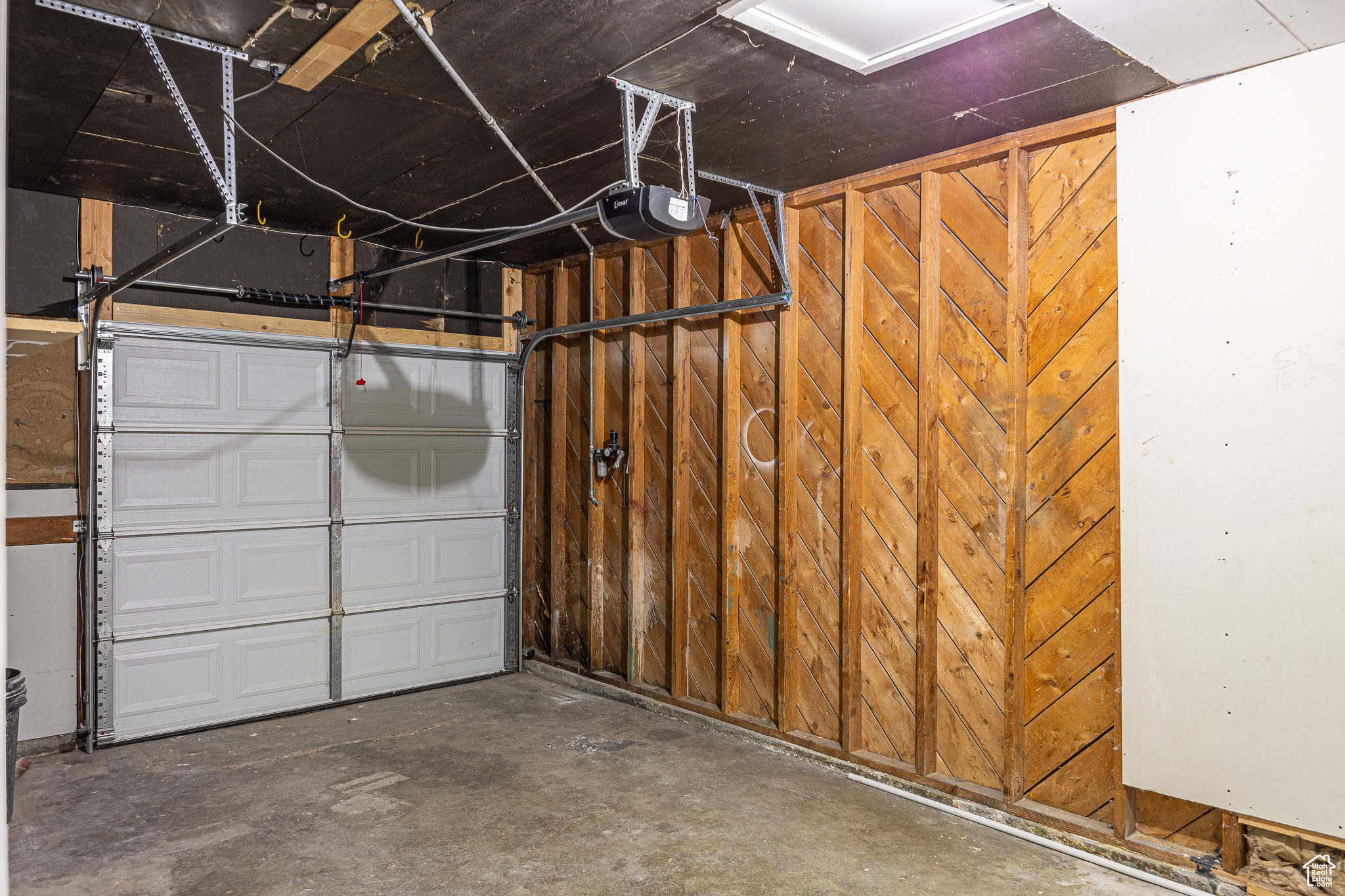KEARNS TOWNSITE - Residential