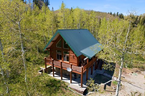 Photo of 2096 S ASPEN RIDGE DR, Coalville, UT 84017 (MLS # 2159025)