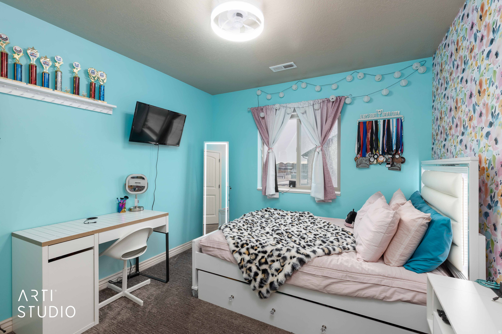 BROOKFIELD MEADOWS - Residential