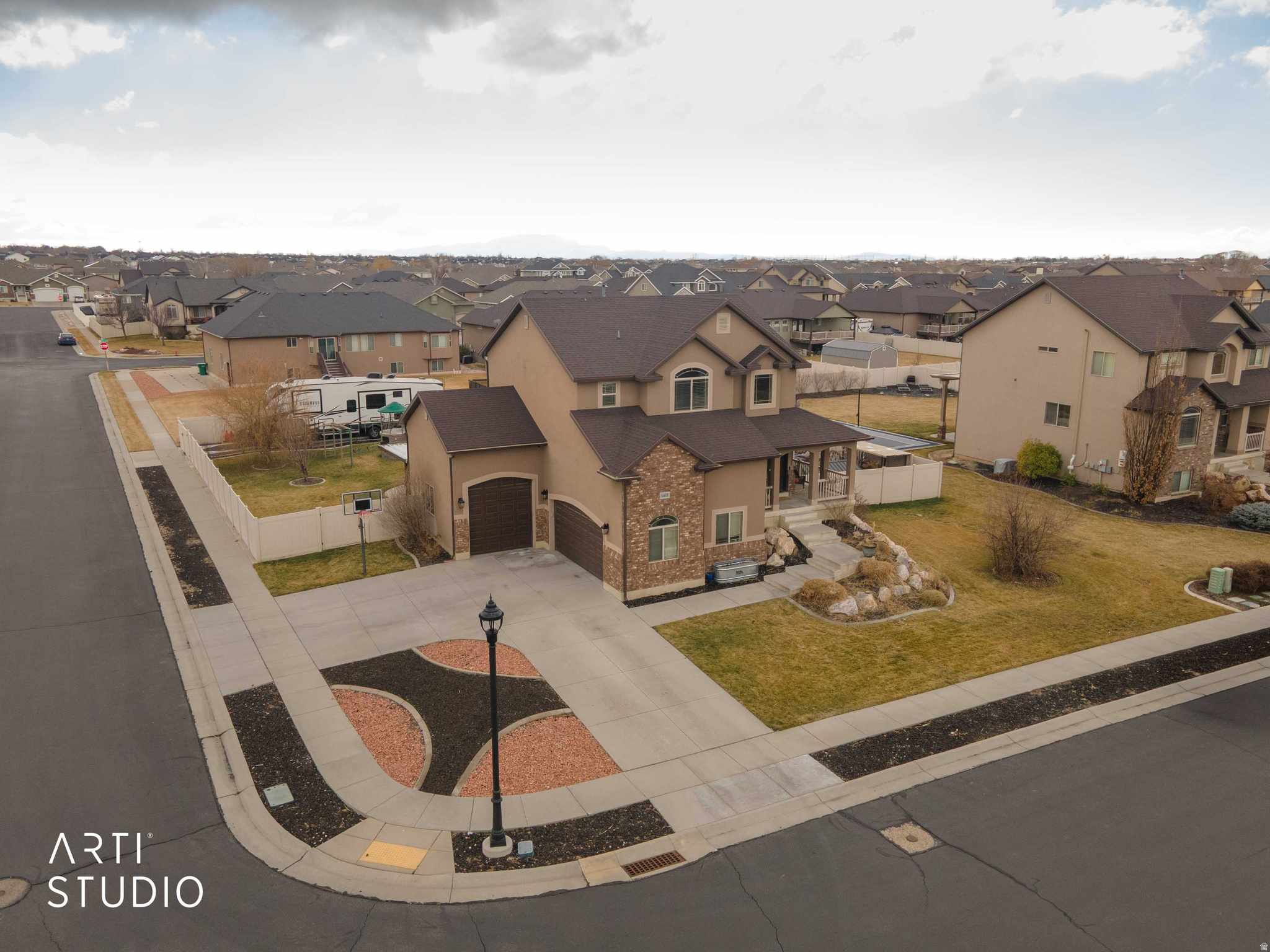 BROOKFIELD MEADOWS - Residential