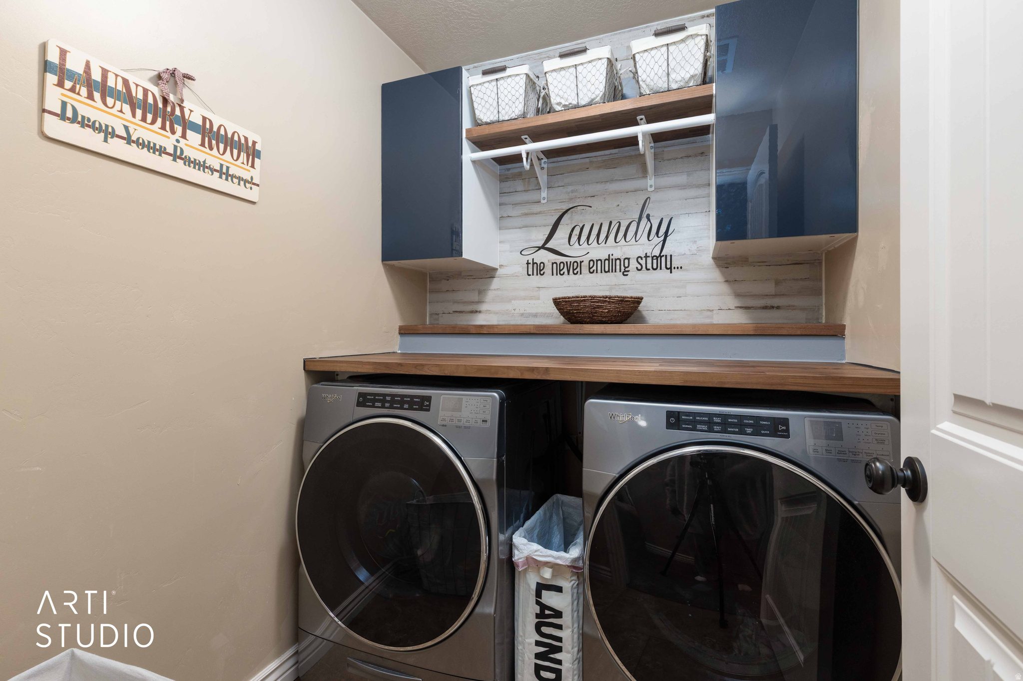 BROOKFIELD MEADOWS - Residential