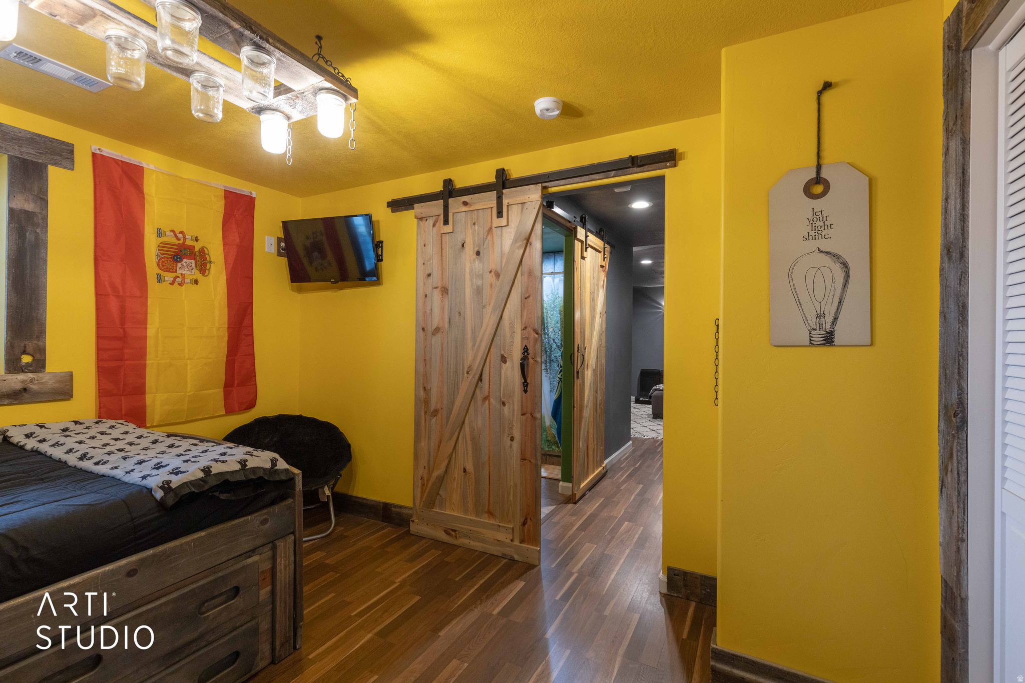 BROOKFIELD MEADOWS - Residential