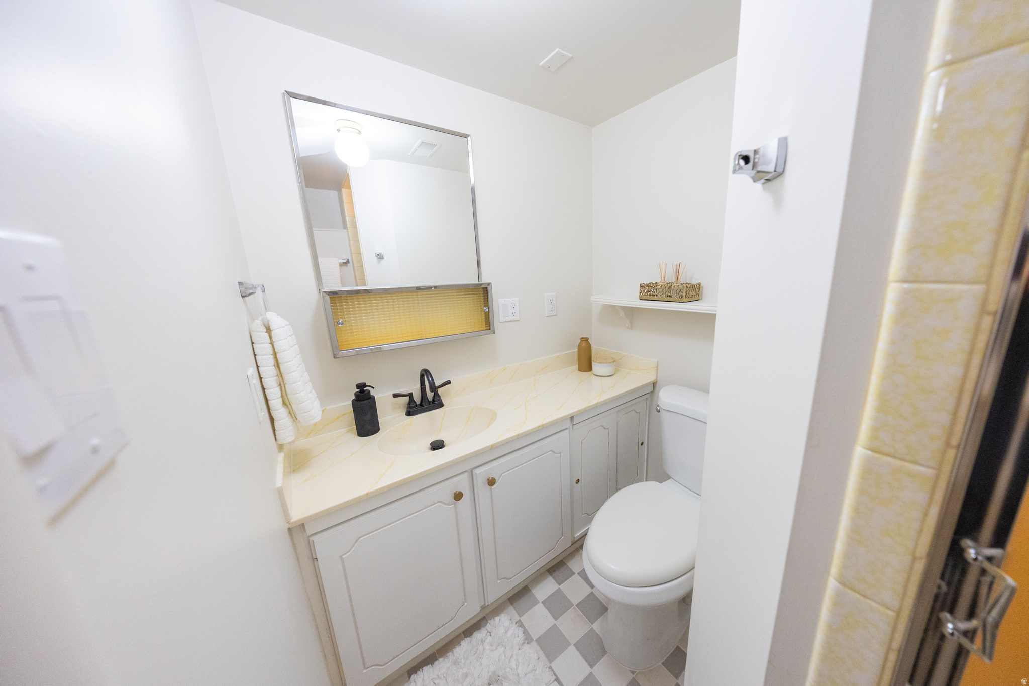 AUBURN GARDENS - Residential