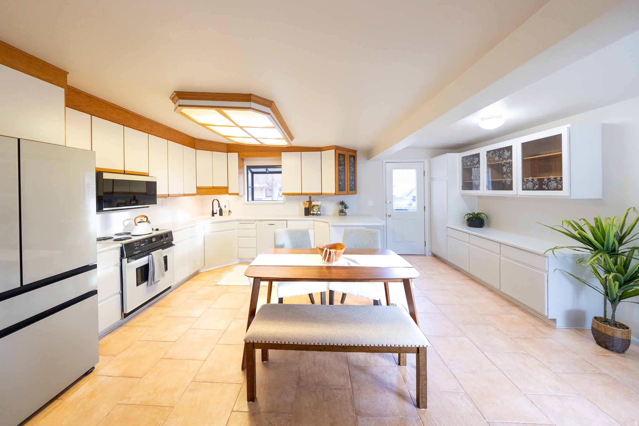 AUBURN GARDENS - Residential