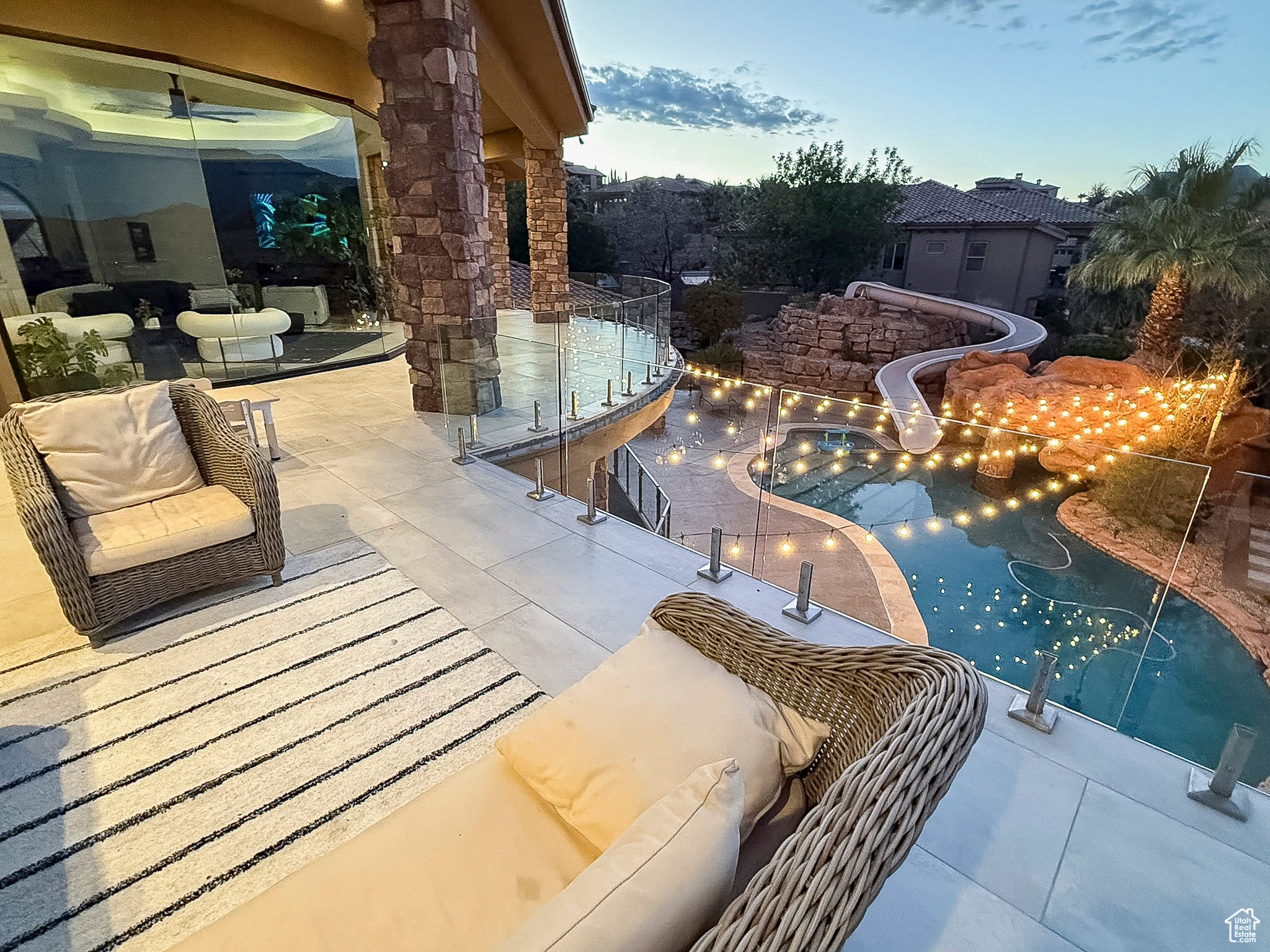 NORTHBRIDGE EST 2 - Residential