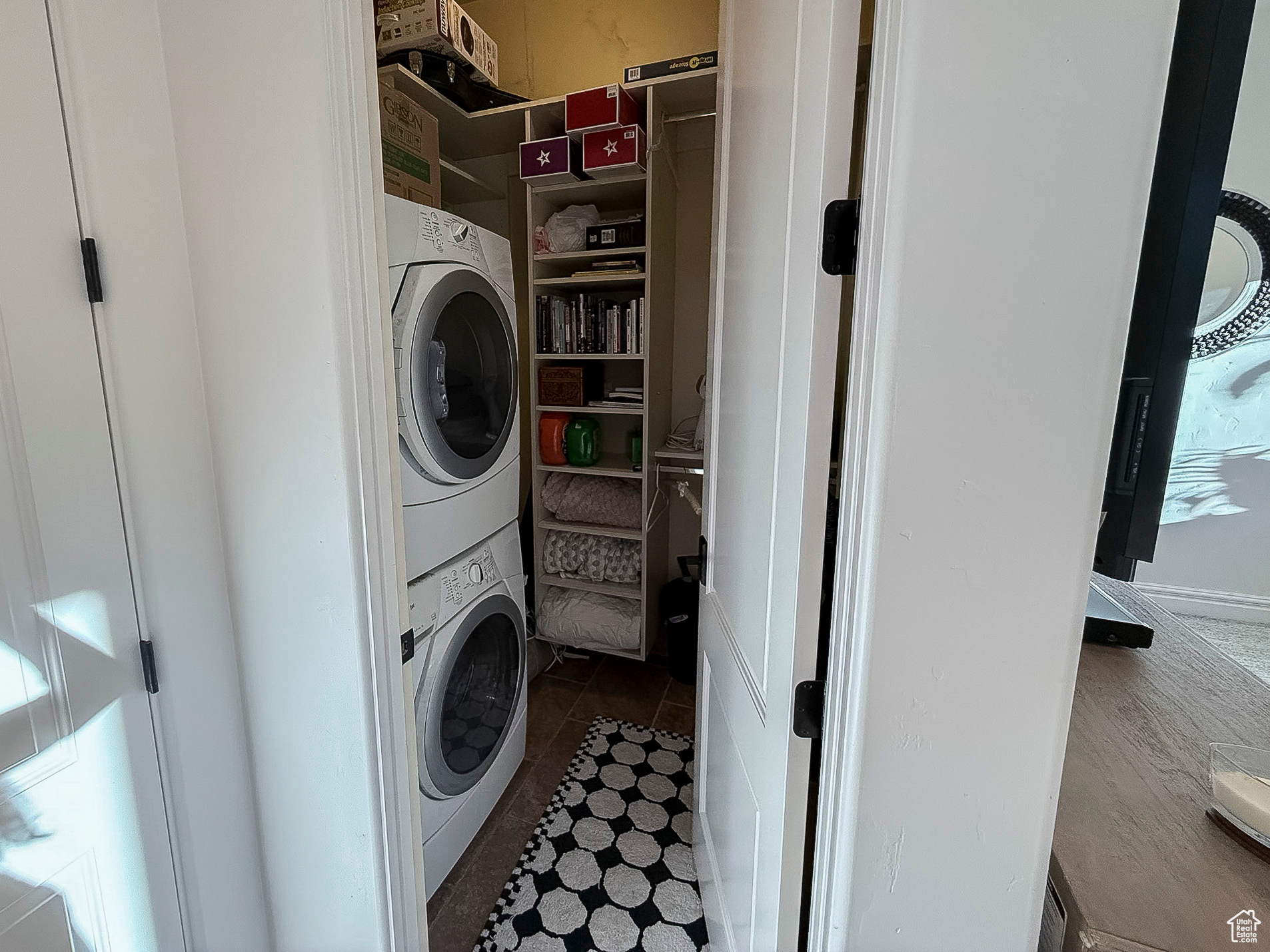 NORTHBRIDGE EST 2 - Residential