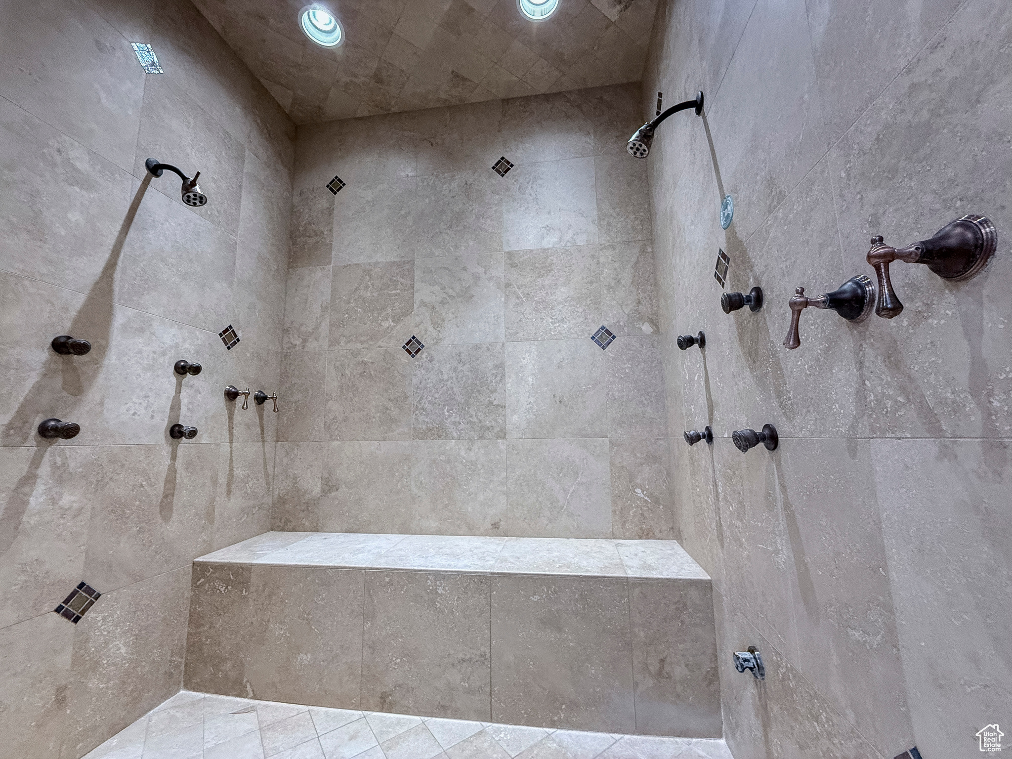 NORTHBRIDGE EST 2 - Residential