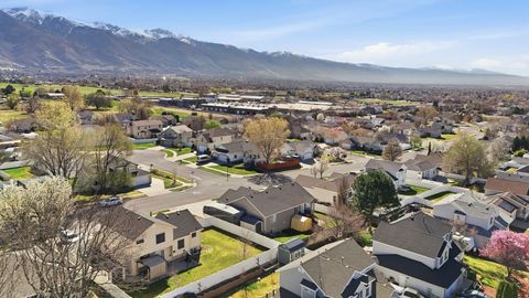 Tiny photo for 2311 N 10 W, Layton, UT 84041 (MLS # 2145176)