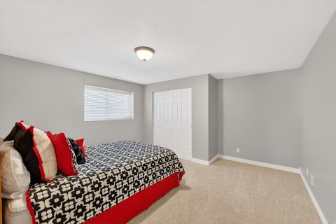 Tiny photo for 2311 N 10 W, Layton, UT 84041 (MLS # 2145176)