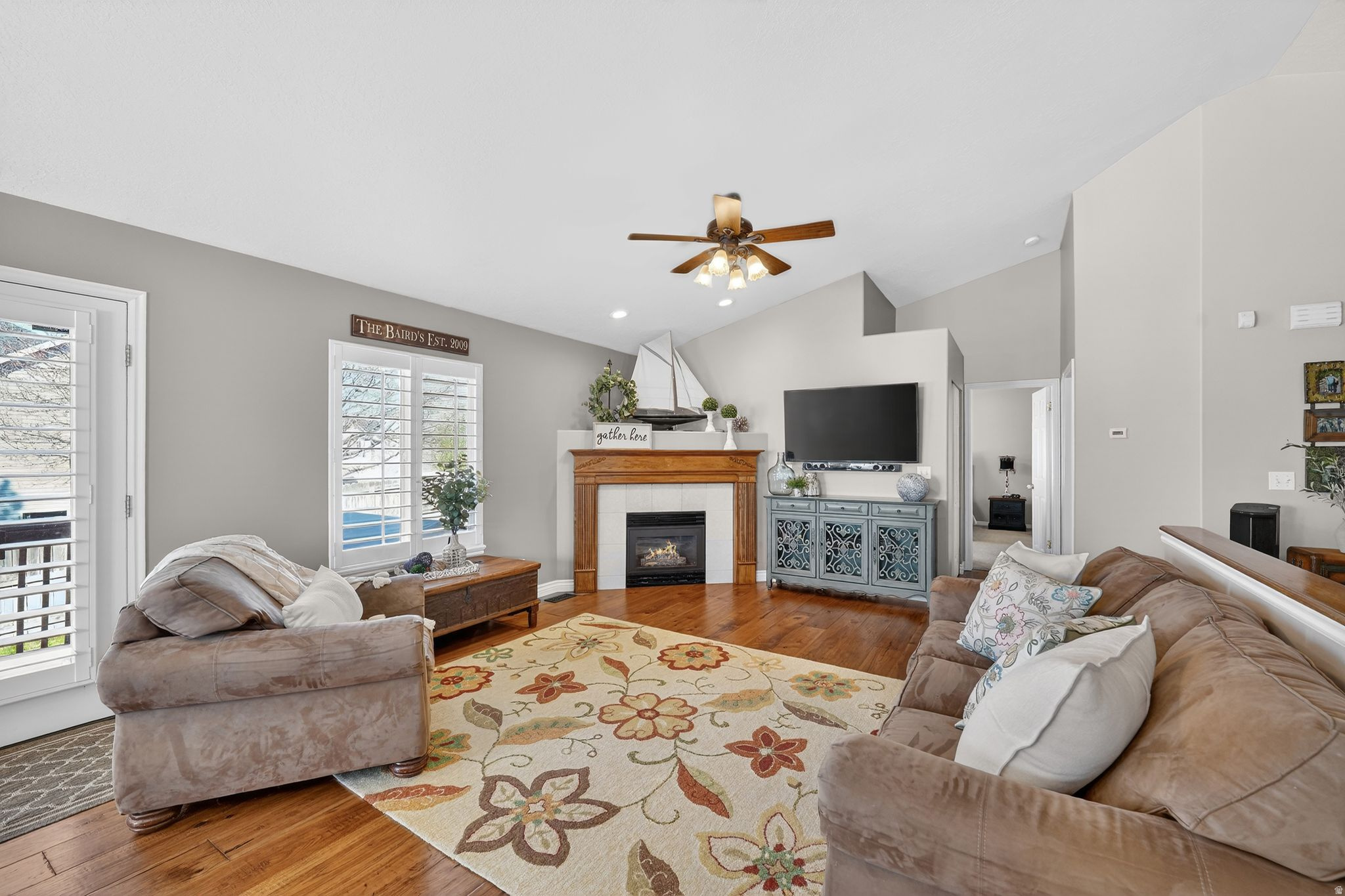 ANTELOPE HILL - Residential