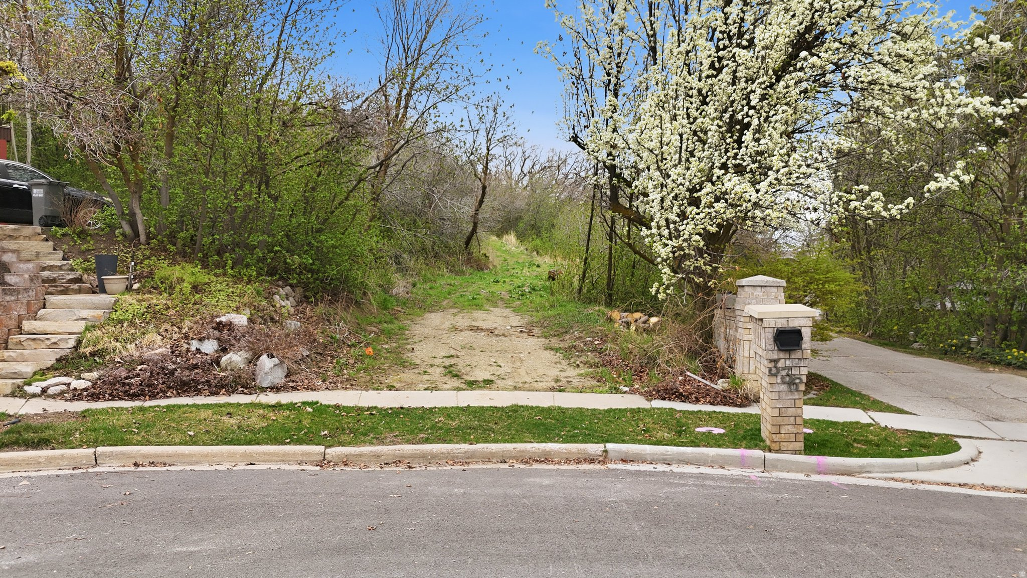 GRANADA HILLS SUBDIV - Land