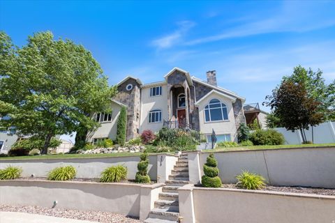 Photo of 336 E 1330 S, Payson, UT 84651 (MLS # 2132859)