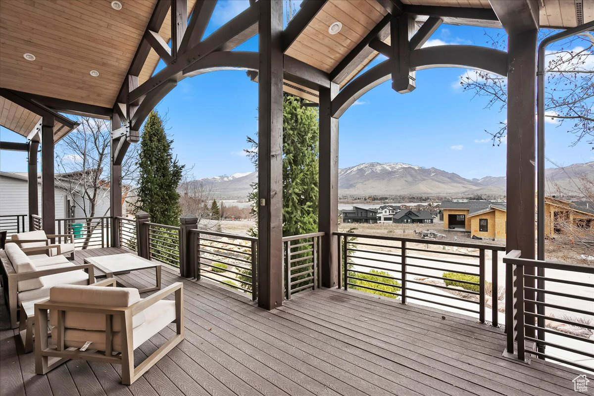 1049 S Meadow Lark Ln, Huntsville, Utah image 43