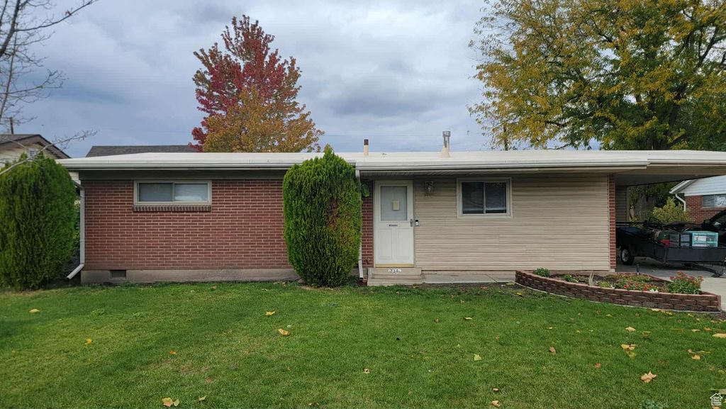 Photo of 734 W 1300 S, Woods Cross, UT 84087 (MLS # 2118316)