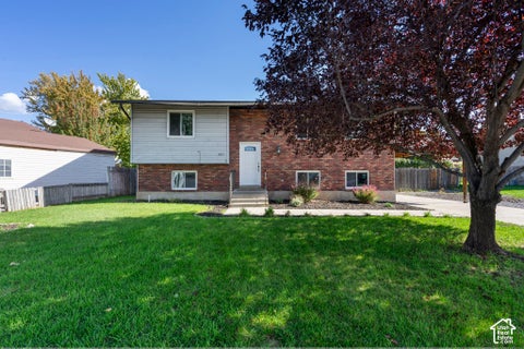 Photo of 621 S 1000 W, Orem, UT 84058 (MLS # 2190176)