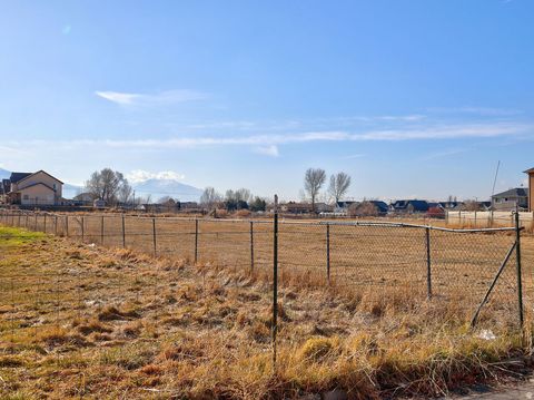 Tiny photo for 476 W 200 N #108, Springville, UT 84663 (MLS # 2133889)