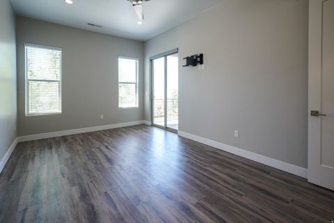 Tiny photo for 1288 E SILVER SHADOWS DR, Washington, UT 84780 (MLS # 2152492)