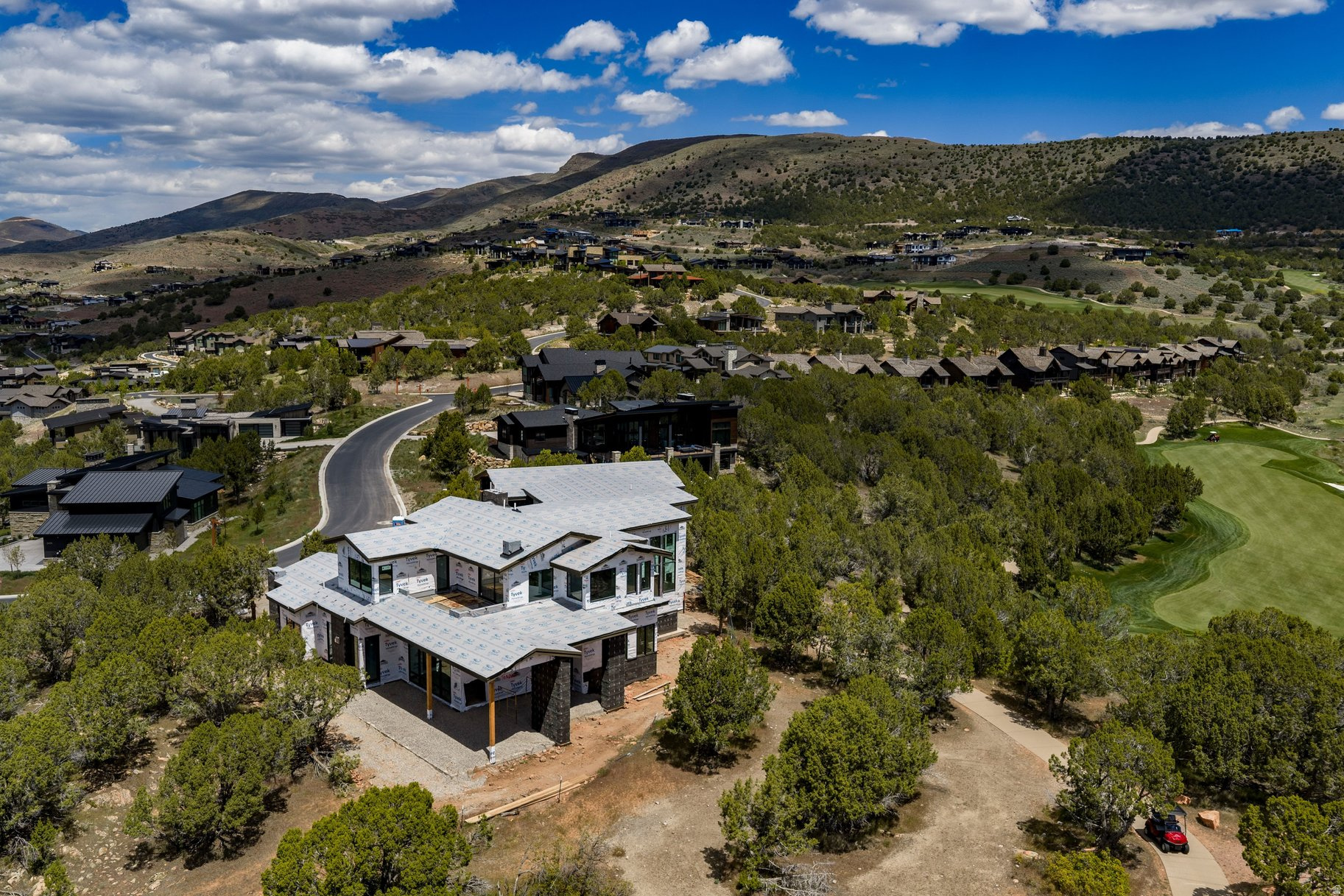 RED LEDGES - Residential