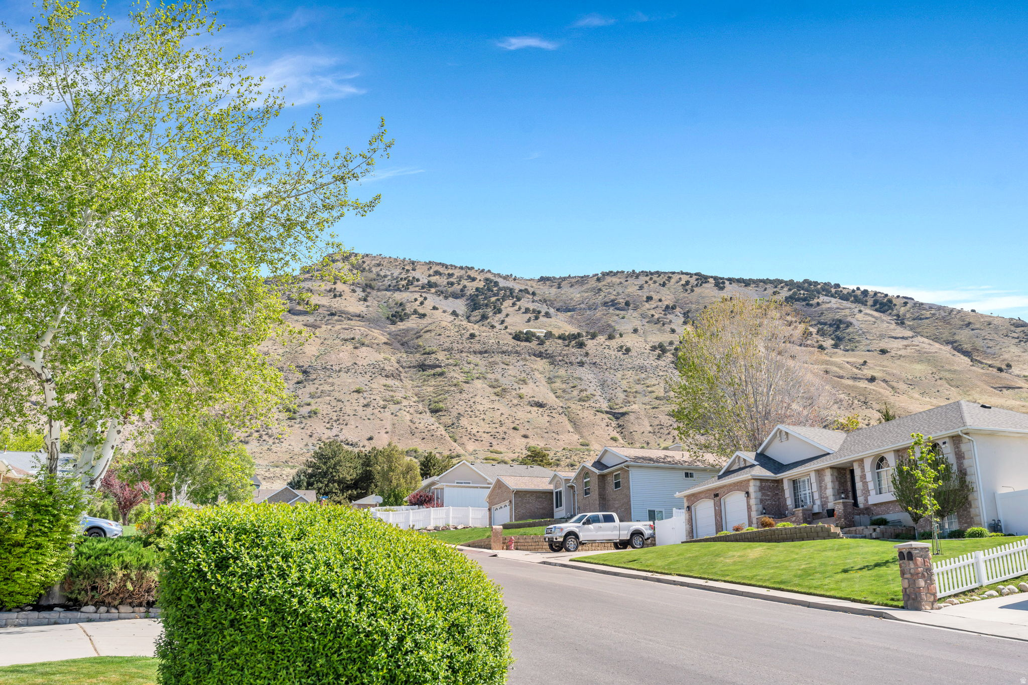 AUTUMN COVE - Residential