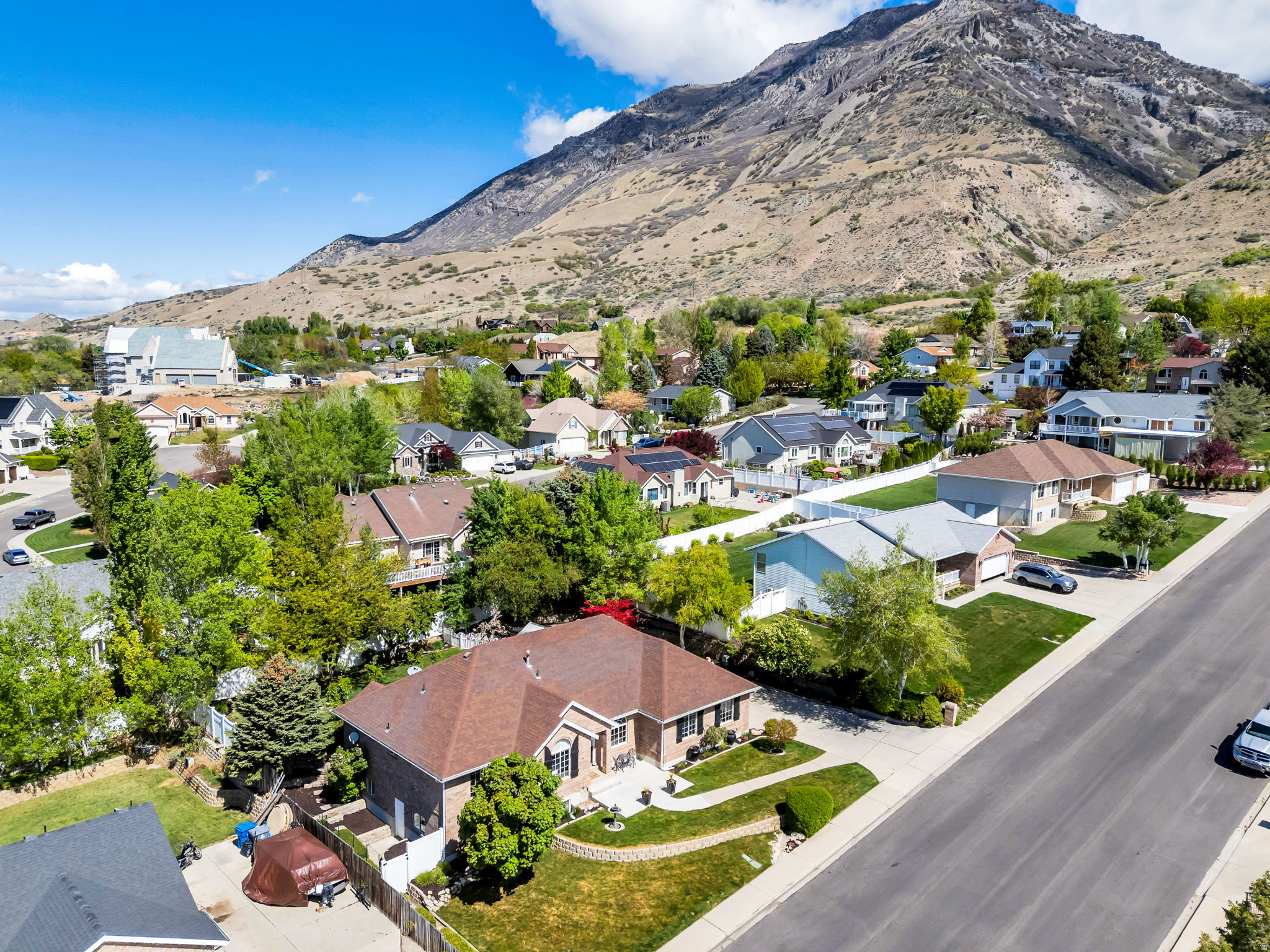 AUTUMN COVE - Residential