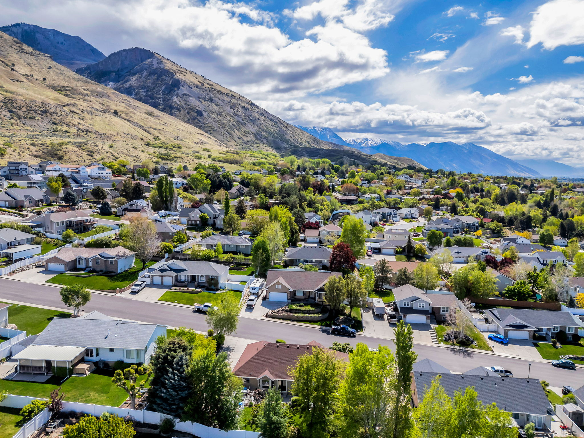 AUTUMN COVE - Residential
