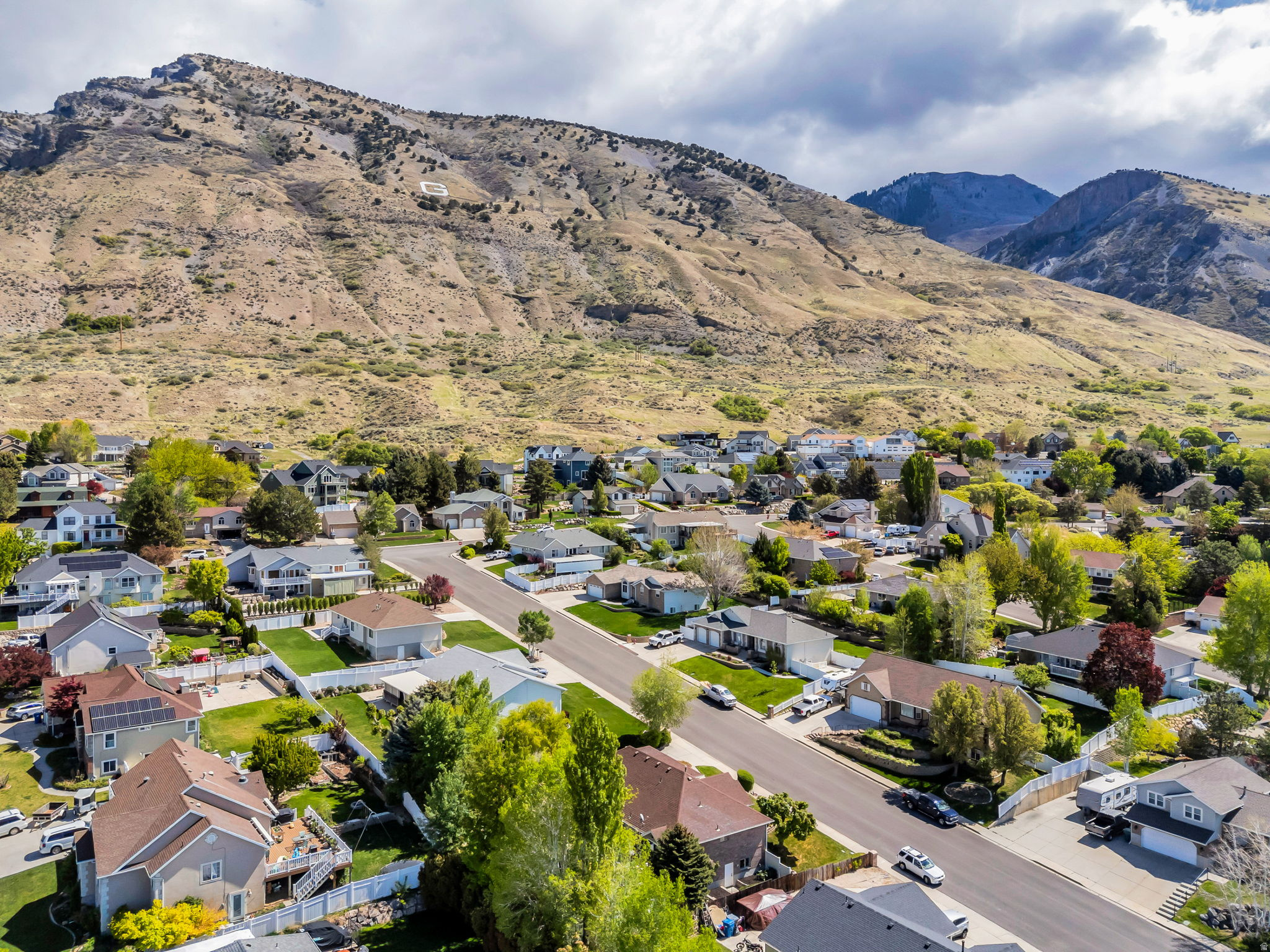 AUTUMN COVE - Residential