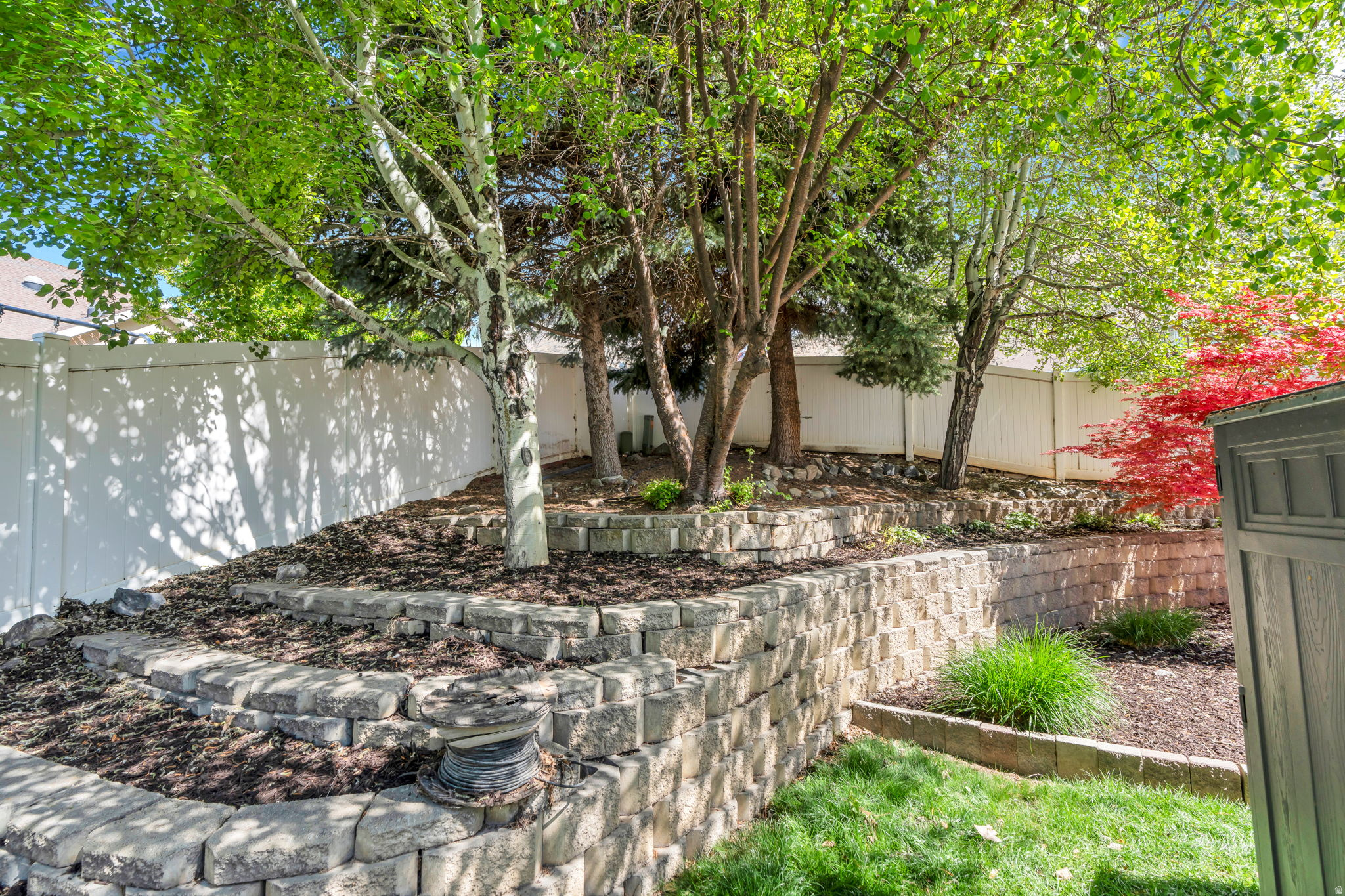 AUTUMN COVE - Residential